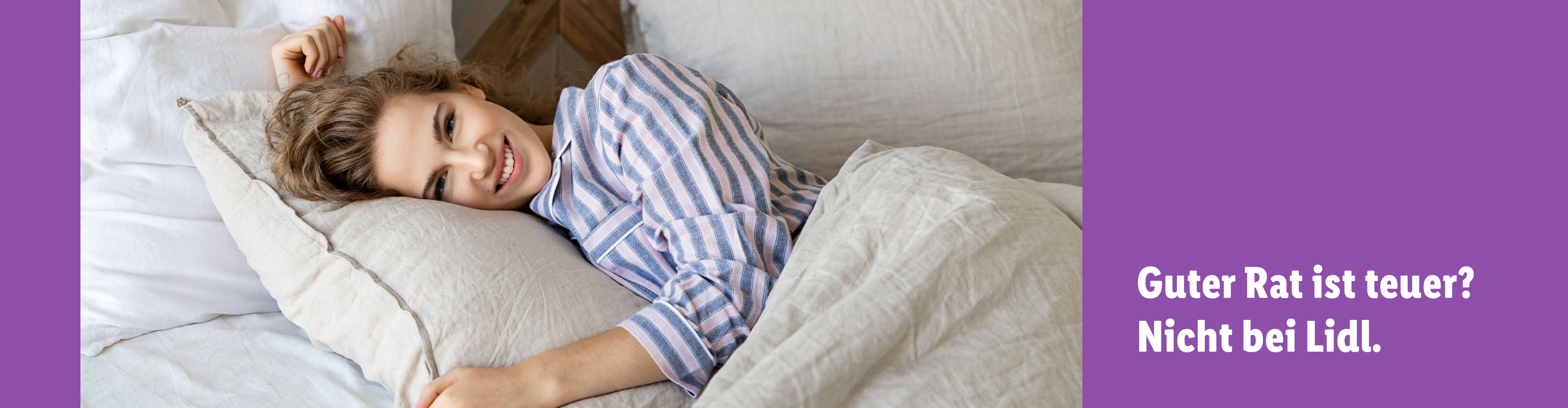 Bettwäsche und Kissen von Lidl; Frau schläft bequem.