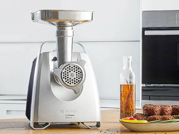 Bosch ProPower 2000 Fleischwolf und Falafel.