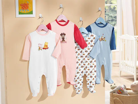 Baby-Bodys mit Disney und Winnie Puuh Motiven.