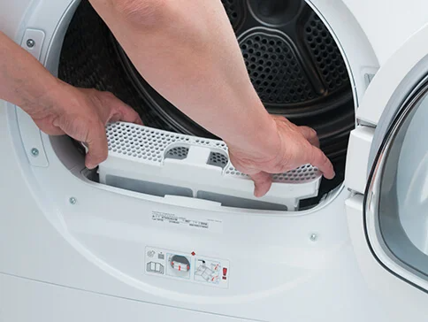 Trocknerfilterreinigung.