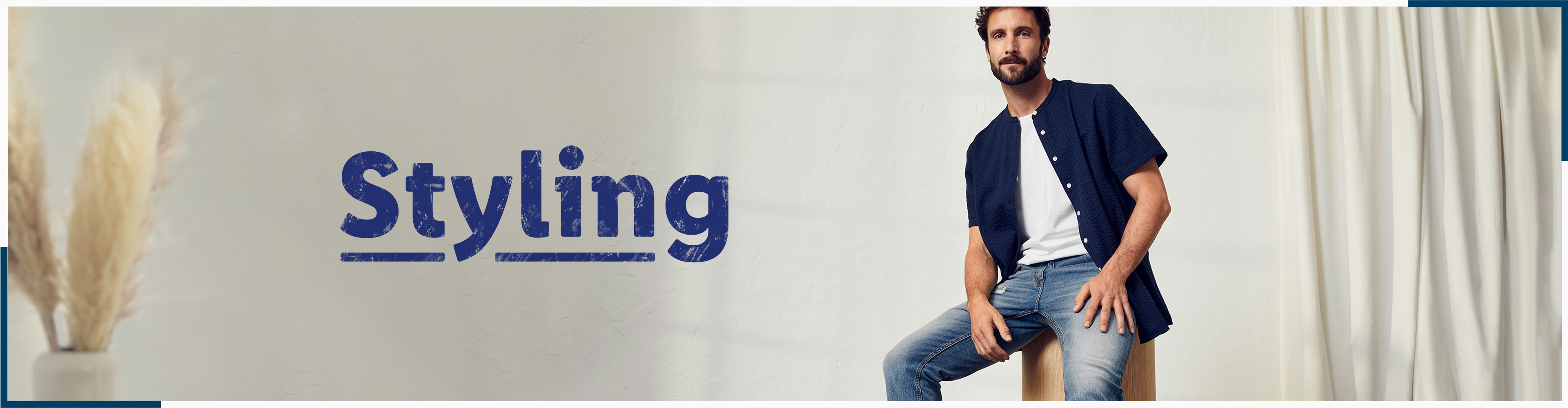 Herrenstyling: Jeans und Hemd.