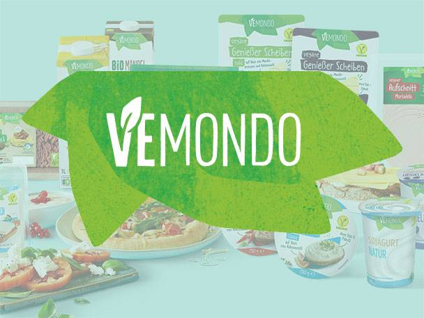 Vegane Käsescheiben, Sojajoghurt und weitere Vemondo Produkte.