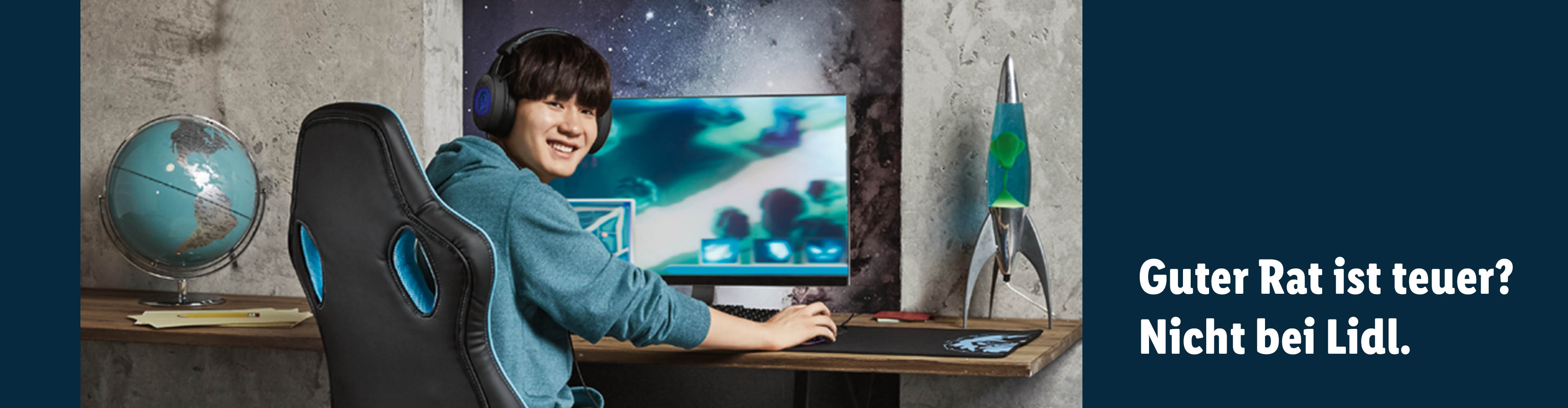 Gaming-Setup: Headset, PC und Stuhl von Lidl.