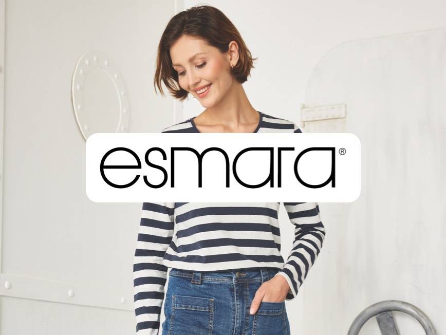 Esmara gestreifte Oberteile und Jeans.