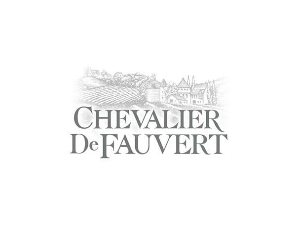 Logo des Weinguts Chevalier De Fauvert.